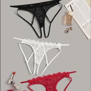 3 pack lace panty set (NEVER WORN)